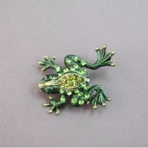 Green Crystal Frog pin brooch